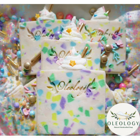 FUNFETTI- Confetti Soap 
